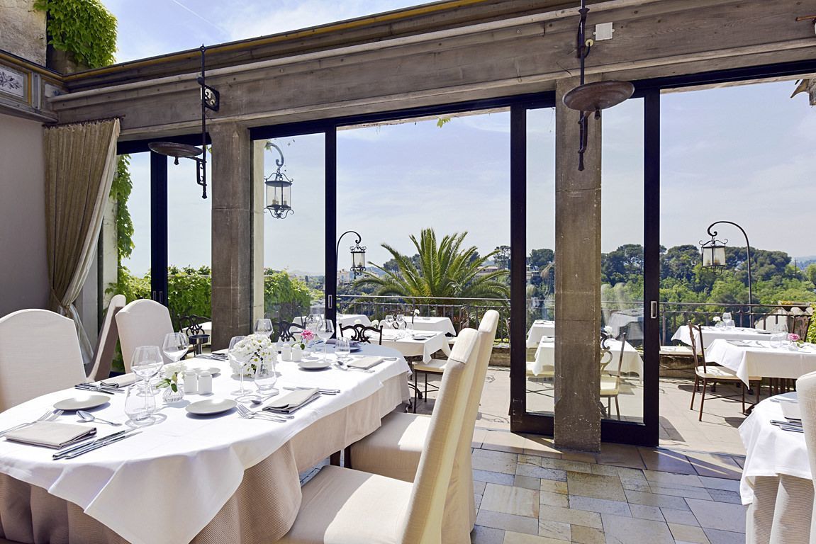 Château Le Cagnard - Meetings