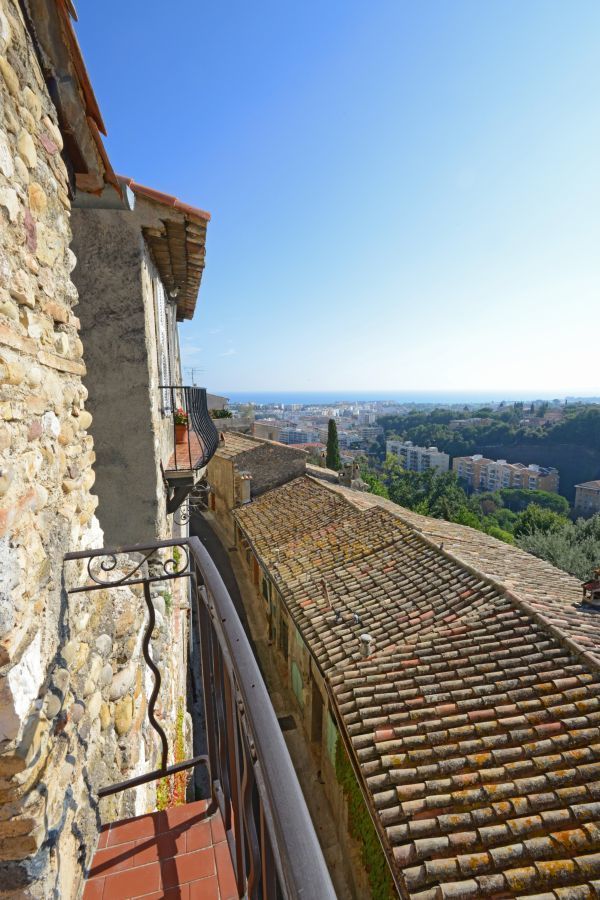 Château Le Cagnard - Surroundings